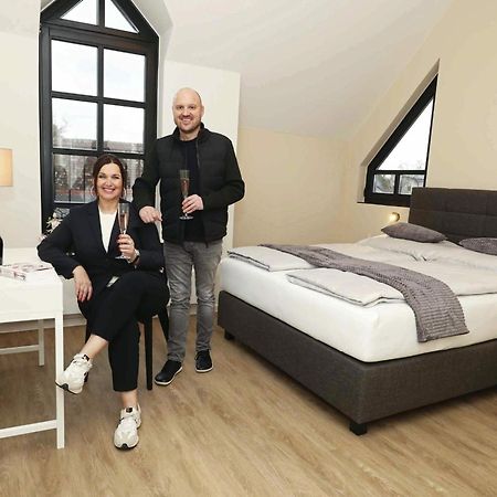 Hotel Haus Karlich à Trausdorf an der Wulka Extérieur photo